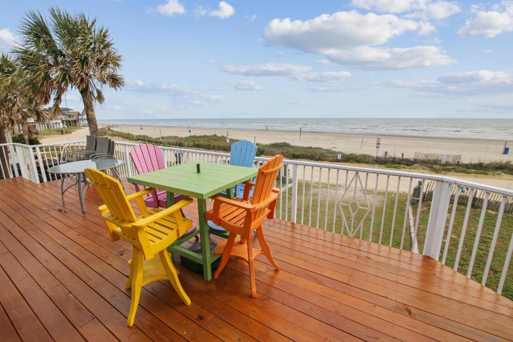 Spanish Grant House | Beachfront Seashell