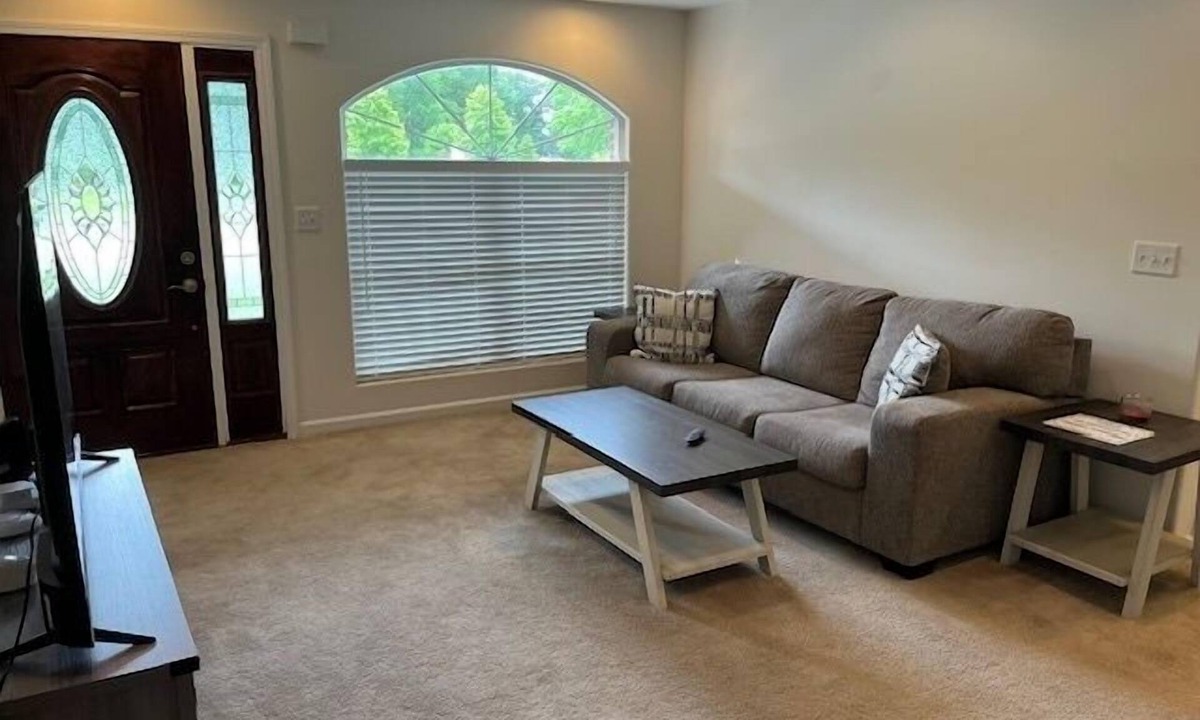 Marion Condo | Convenient Golf Course Condo!