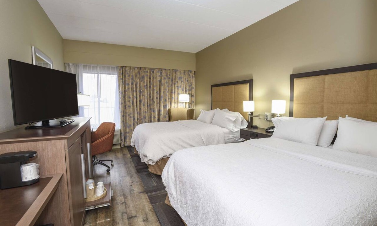 Willowville Hotel | Hampton Inn Cincinnati-Eastgate