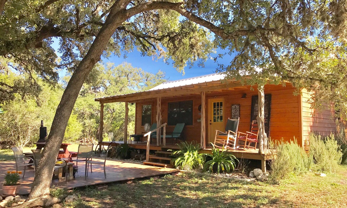 Utopia Cabin | Secluded Ranch Cabin between Garner and Lost Maples