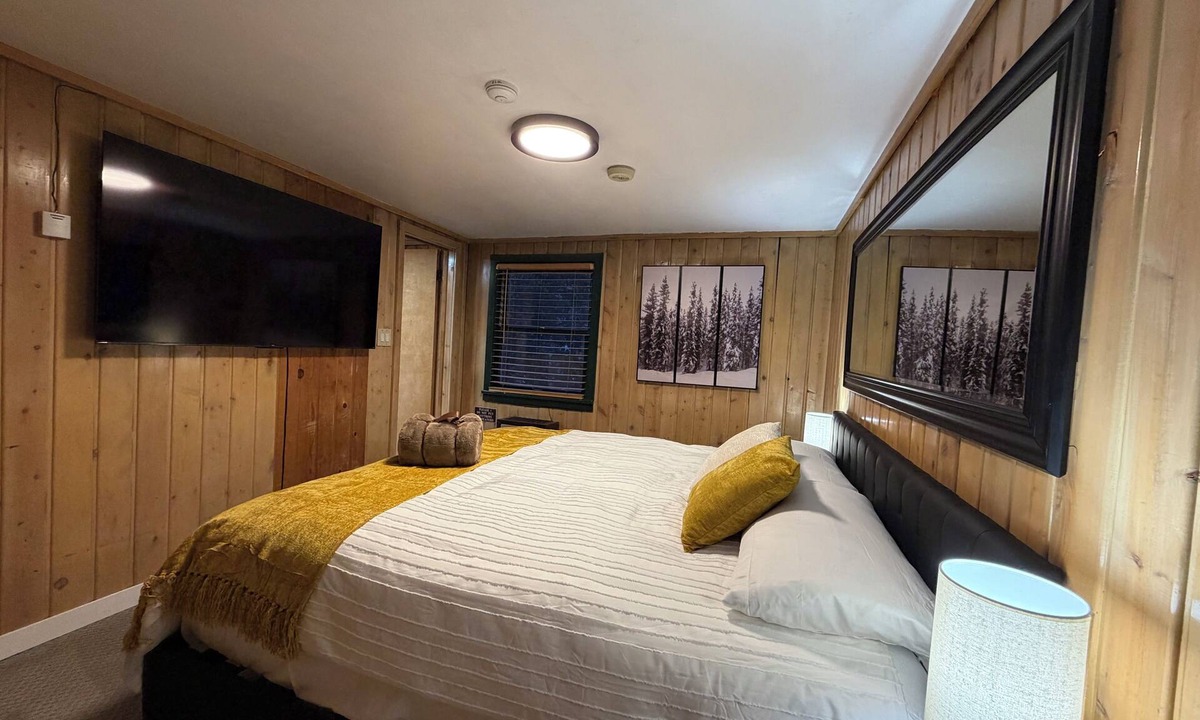 Salt Lake Mountain Resorts Cabin | Silver Fork Lodge and Restaurant
