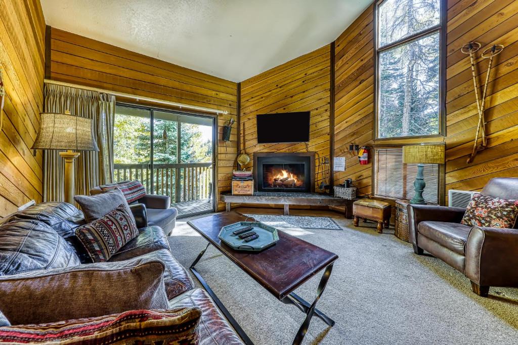 Brian Head Apartment | Snow Shoe 5B