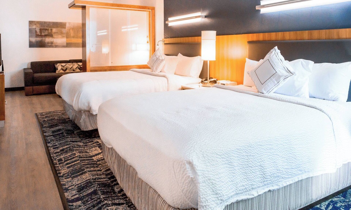 Baytown Hotel | SpringHill Suites Houston Baytown