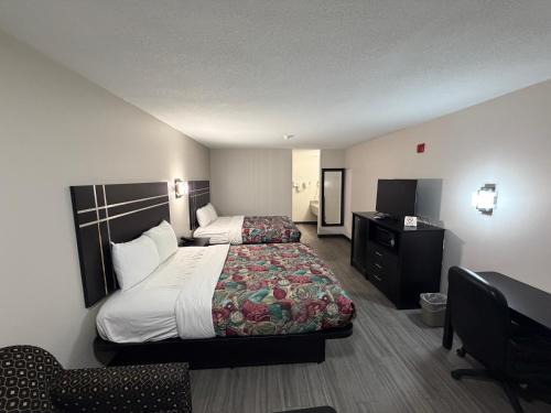 Brady Hotel | Sunset Inn
