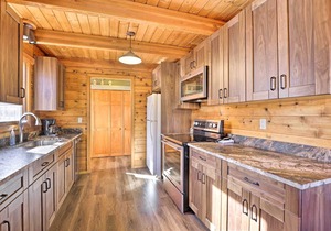 1 Mi to Granby Ranch: Family-Friendly Cabin! in Granby
