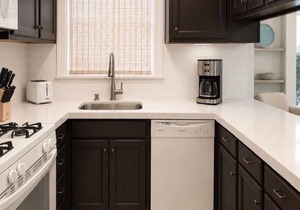 2 bed Chic Santa Monica/Venice Beach. 8 min. walk to beach! in Santa Monica