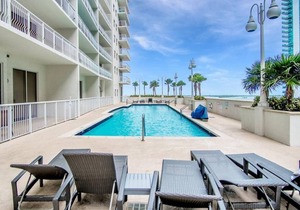 Awesome 4BR APT @Brickell, Free Parking in Miami
