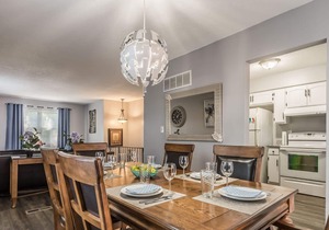 Comfortable and elegant 3BDR duplex, unit # 3 in Overland Park