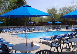 Island Club 6 in Put in Bay