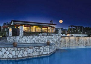 Miles of walking, hiking or biking trails! in Hunt