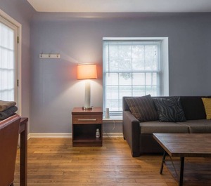 Downtown Oak Townhouse 