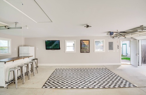 Elkhart Lake Cottage | 3 Mi to Road America: Spacious Elkhart Lake Home!