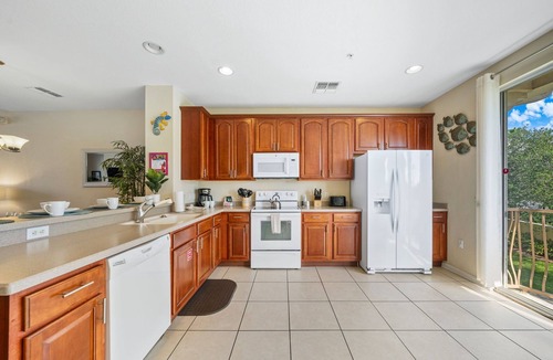 Florida Central Atlantic Coast House | Beautifully Furnished, Tri-level Townhome in Vista Cay Resort!
