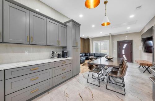 Farmington Hills Apartment | Coco