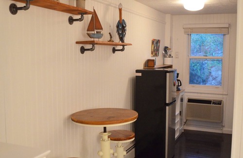Ogunquit Condo | Cozy Nautical Getaway in Cape Neddick