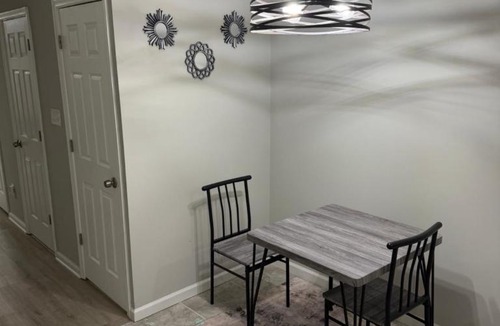 Downtown Baltimore Apartment | CozyHome Walkable to M&T Stadium - Horseshoe - Topgolf