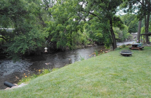 Lackey Hill RV Rental | Full 30 amp hookup on beautiful Deep Creek