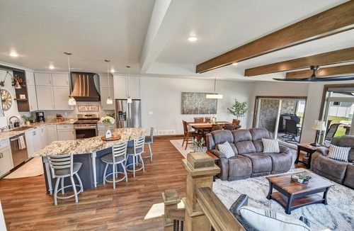 Sister Bay House | Great location! Steps from downtown! New luxury 3 Bedroom 2 1/2 Bath Condo.