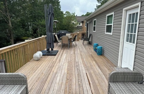 Flanders House | Hamptons Beach House, 5-minute walk to Bay Beach