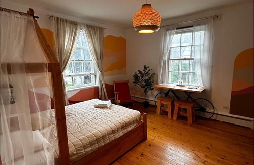 La Malbaie Hostel | La Secousse