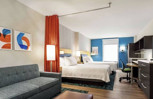 Queens Hotel | Light-Filled 4 2 Queen Studios Offering Spacious Interiors & Functional Layouts