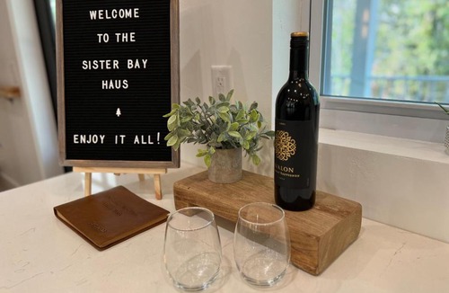 Sister Bay House | Luxe Retreat with Sauna, Walk to Northern Haus
