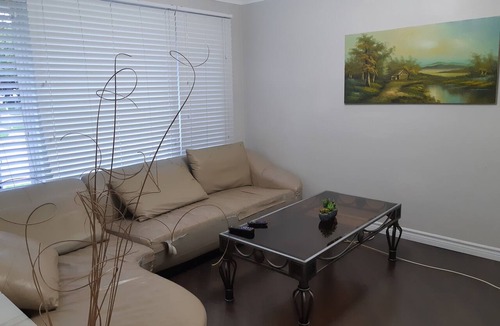Hamilton House | McMaster Accommodations