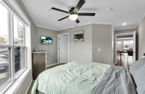 Amherst Apartment | Modern 3 Bedroom, 3 Bath First-Floor Stay