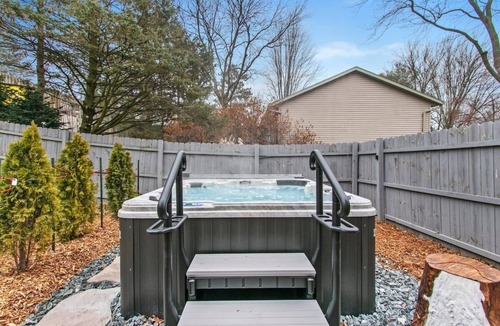 Green Bay House | NEW LISTING! The Hilltop Hideaway with Hot Tub by RedAwning