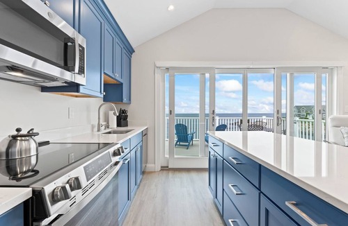 Ogunquit Villa | Seaside Serenity 2 Oceanfront Cottage with private beach Perkins Cove Ogunquit