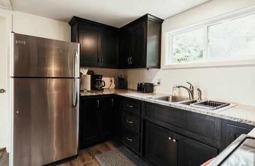 Village of Harrison House | Secluded Lake House Retreat – Book Now!