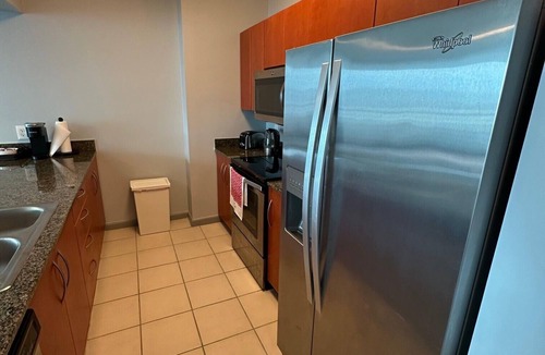 Brickell Condo | 🌴Stunning views from 42nd floor condo in Brickell. Free self-parking spot.