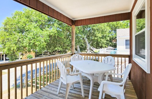 Colington House | Sullivan's Sandy Paws KDH133