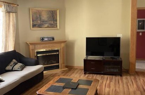 Spring Brook House | Sunny Retreat at Springbrook Resort