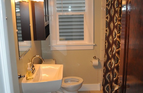 Sault Ste. Marie House | Tastefully Decorated And Sparkling Clean ~ Home Away From Home!