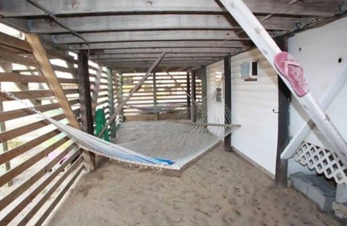 Colington Cottage | "The Hammock Cottage"