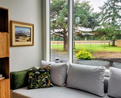 Alvadore Apartment | The Roost at Hidden Owl Farmstead - Luxury 1 Bdrm Cottage near Wineries and Lake