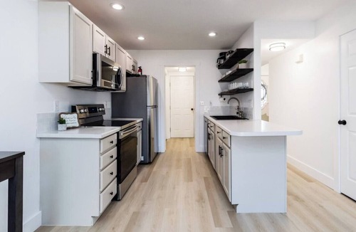 North Logan Condo | This condominium is a 2 bedroom(s), 1 bathrooms, located in North Logan, UT.