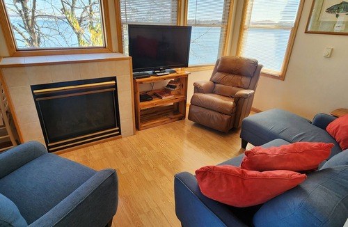 Stoughton Cottage | Two Bedroom Cottage with Great Lake Views!