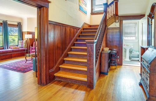Elmwood House | WFH-Friendly Berkeley Home < 2 Mi to University!