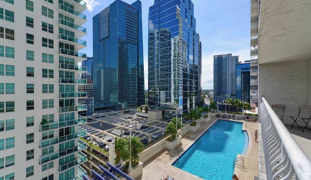 2BR Condo | Free Parking | Sleeps 8 in Miami