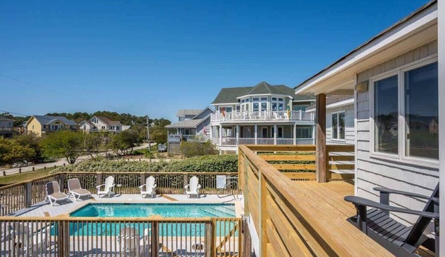 2Min Walk to Beach - Pool, Hot Tub, Ocean Views in Corolla