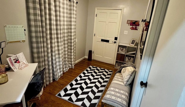 3 Mi to Saracen Landing! Family Getaway w/Deck in Pine Bluff