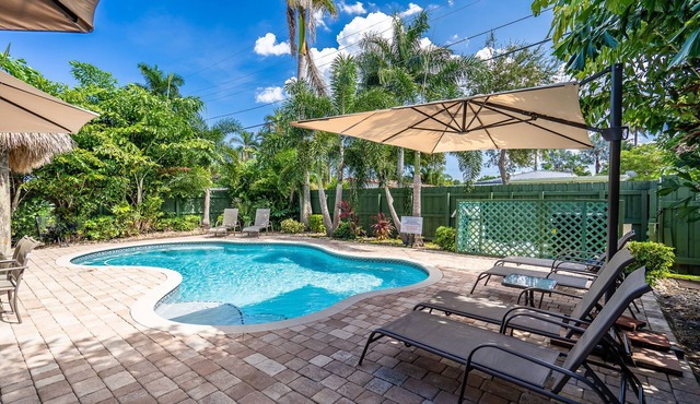 5/4-Heated Pool-Tiki Hut w/BBQ-Boardwalk-Beach 1M in Hollywood