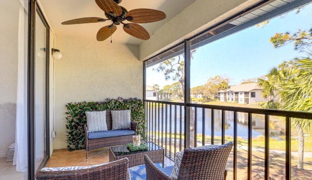 7 Mi to Beach: Condo w/Pool Access in Bradenton! in Bradenton