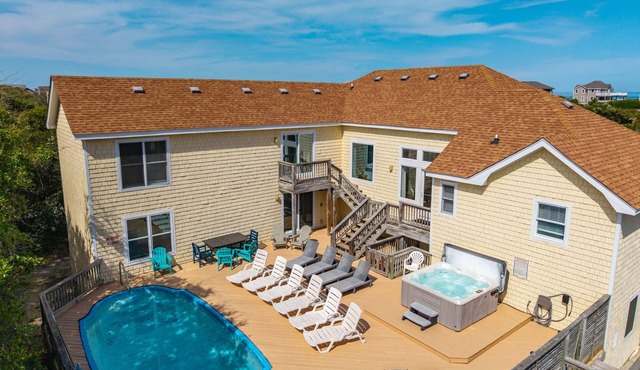 718 Dog-Friendly, Ocean-Side Duck w/Private Pool in Duck