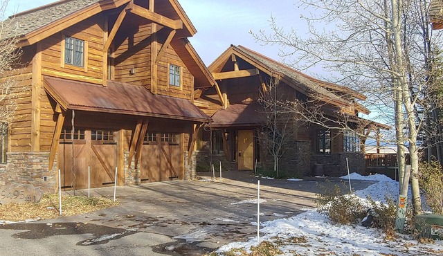 Affordable elegance with great Teton Mountain views in Tetonia