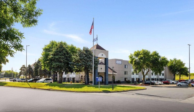Baymont by Wyndham Shakopee in Shakopee