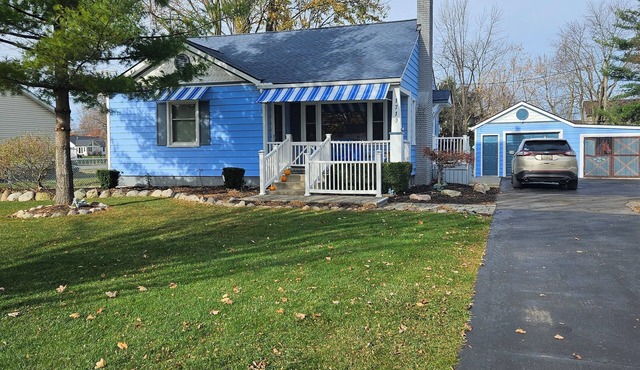 Blueberry Hill.sweet 3 bedroom vacation home in beautiful St. Clair. in Saint Clair