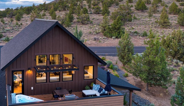 Brasada Ranch Retreat Hot Tub + Views + Resort Access | Hat Rock Loop in Powell Butte